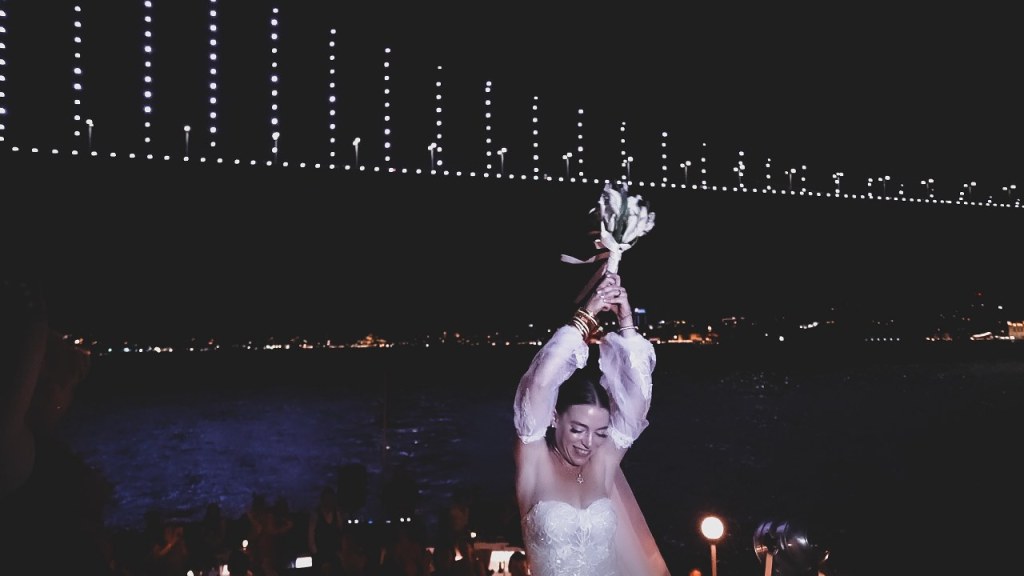 BEMATUR and Boat Weddings: Unique Experience and&nbsp;Advantages